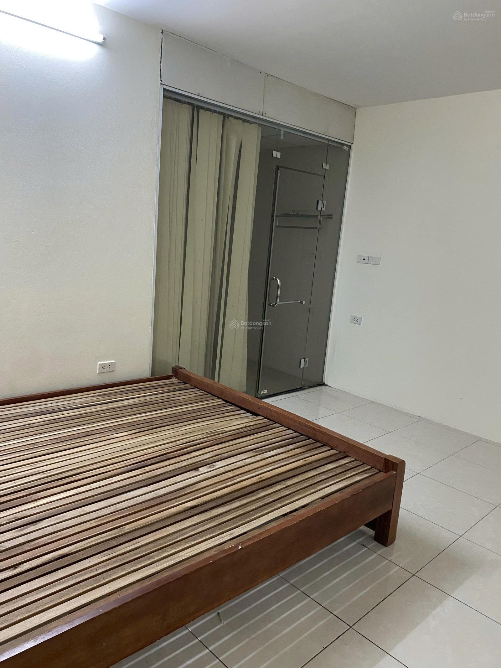 Bán căn hộ full nội thất DT 69,9m2 tầng cao siêu đẹp tại khu NOXH Đồng Mô - Đại Kim - Hoàng Mai - Ảnh 2