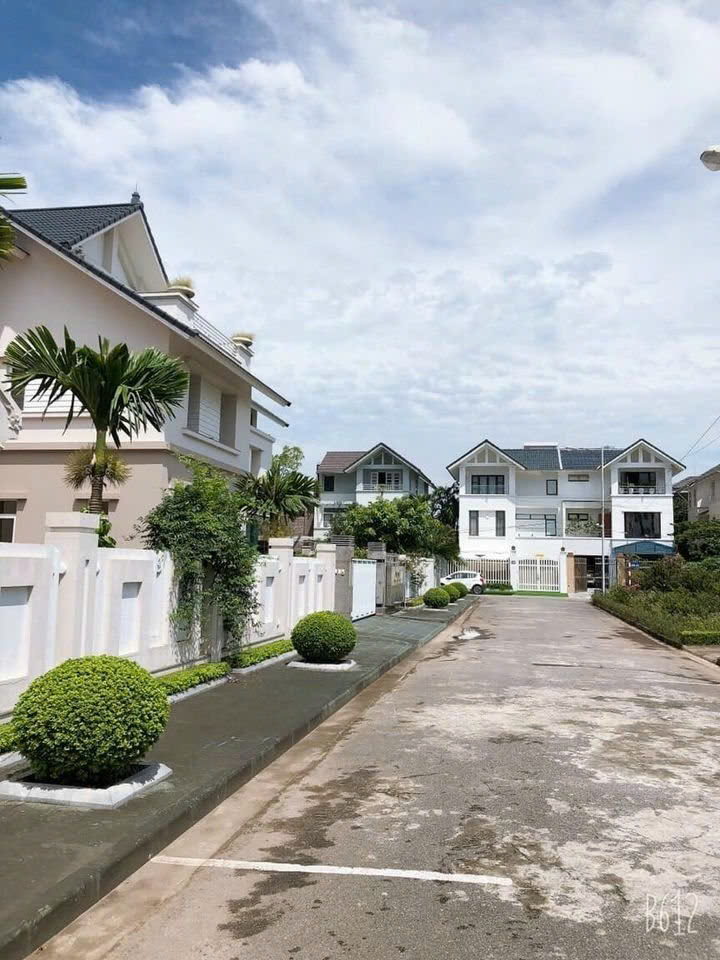 Biệt thự Mê Linh - Anh Dũng, 180m 3 tầng, đường 10, Giá 10.7 tỉ, rẻ nhất thị trường - Ảnh chính