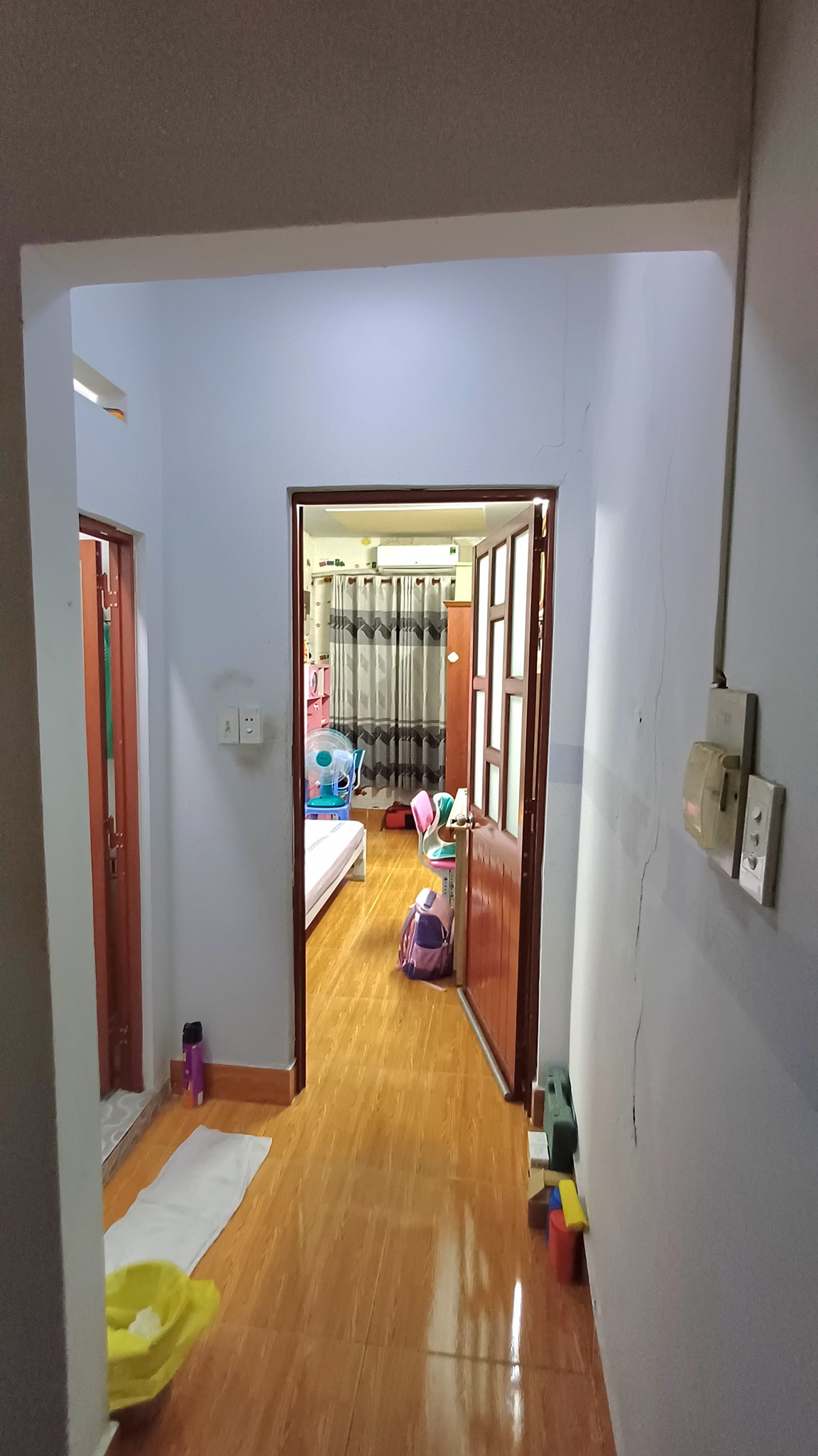 Chính chủ gửi bán nhà chính chủ lâu năm Quận 10 - Giá rẻ bất ngờ - Ảnh chính