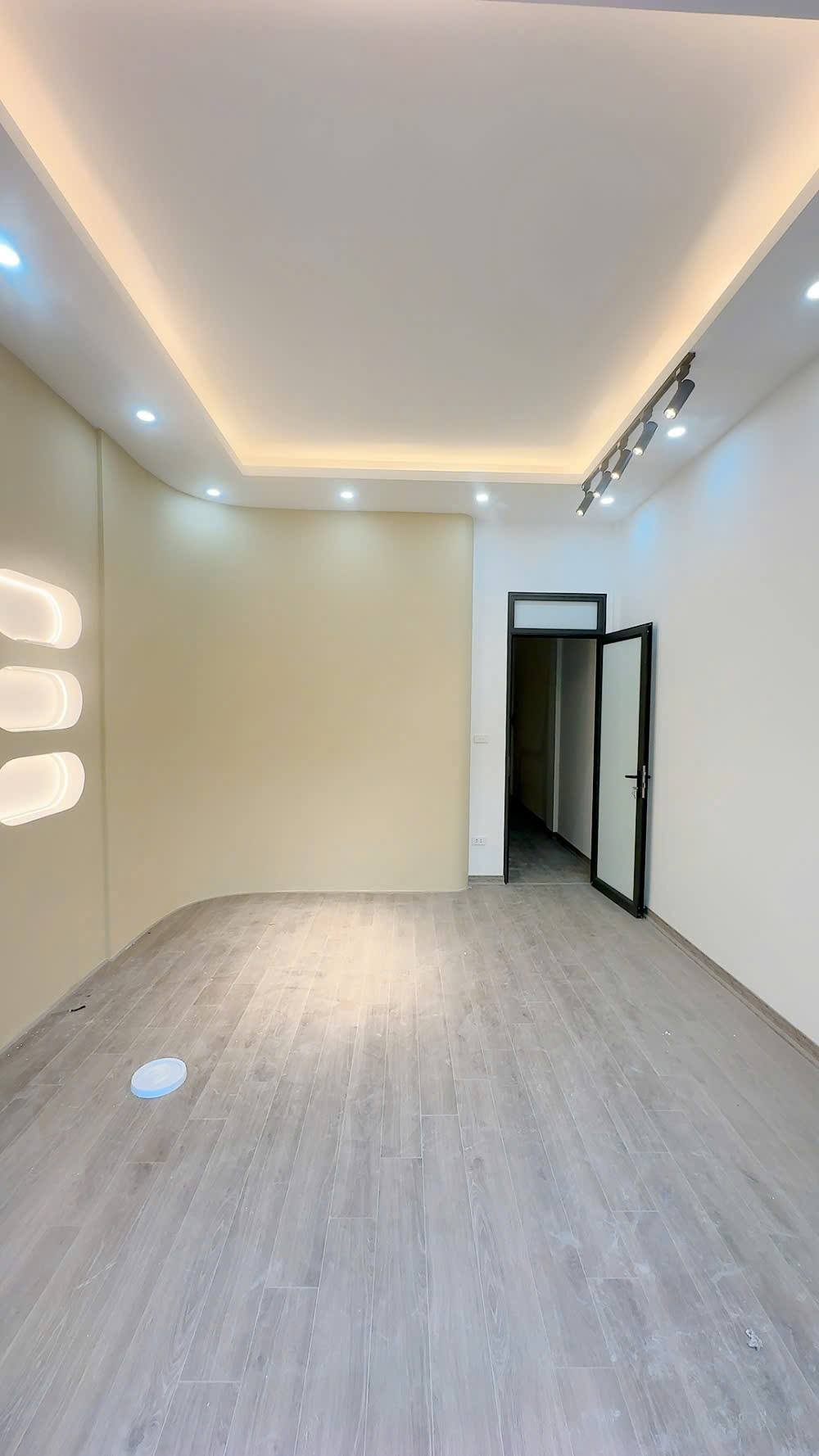 NHÀ PHÂN LÔ - Ô TÔ TRÁNH – GARA- Ô TÔ NGỦ TRONG NHÀ – 55M2– 15 TỶ – KINH DOANH ĐỈNH - Ảnh 1