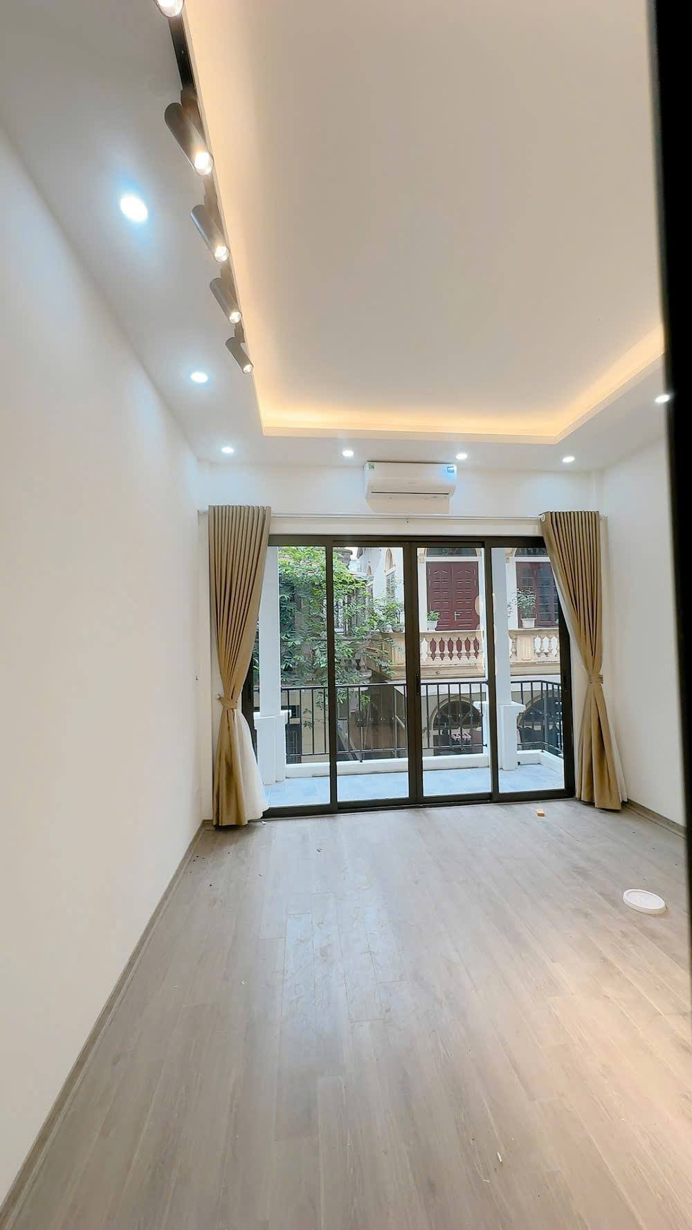 NHÀ PHÂN LÔ - Ô TÔ TRÁNH – GARA- Ô TÔ NGỦ TRONG NHÀ – 55M2– 15 TỶ – KINH DOANH ĐỈNH - Ảnh 2