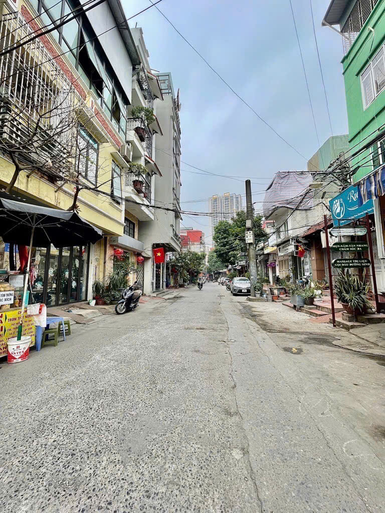 VŨ TÔNG PHAN Ô TÔ 15 M - DUY NHẤT 1 NHÀ BÁN - FULL NỘI THẤT - Ảnh chính