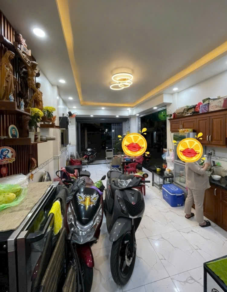 BÁN NHÀ 3 TẦNG TRẦN XUÂN SOẠN – GẦN LÂM VĂN BỀN – 4.4x20m – CHỈ 8.1 TỶ - Ảnh chính
