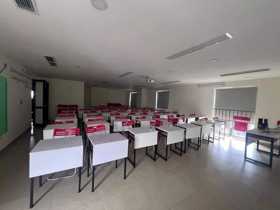 MẶT PHỐ TRUNG KÍNH, VỈA HÈ KINH DOANH, 2 THOÁNG_DT 190M2, 4TẦNG, MT 7M, 55TỶ - Ảnh 1
