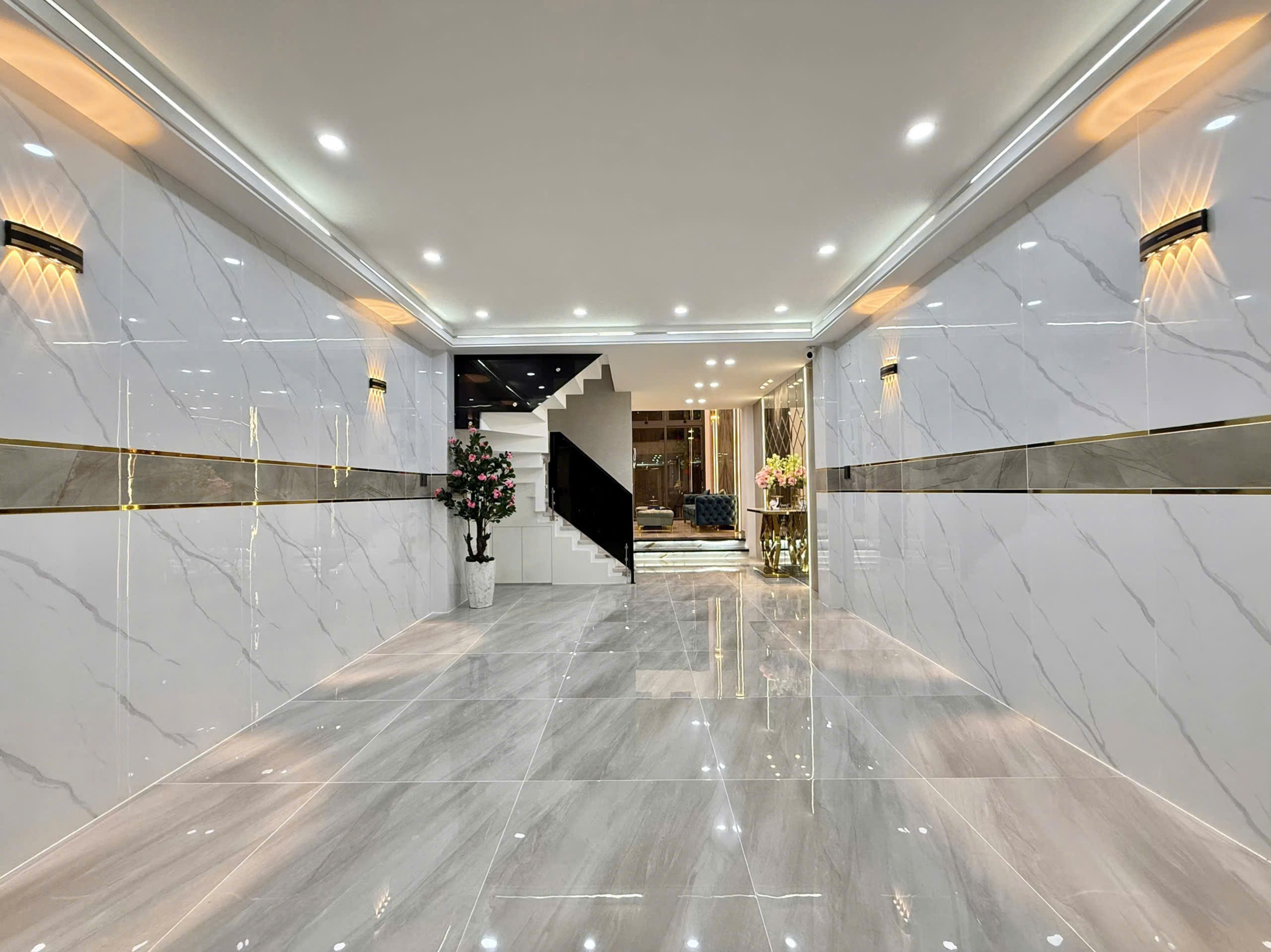🆘1% AE chạy phụ🆘<br>🏆Nhà 5 tầng đường Số 8 P 11 Gò Vấp ngang chuẩn 4,2m- DT sàn 300m2- đường trước - Ảnh 1