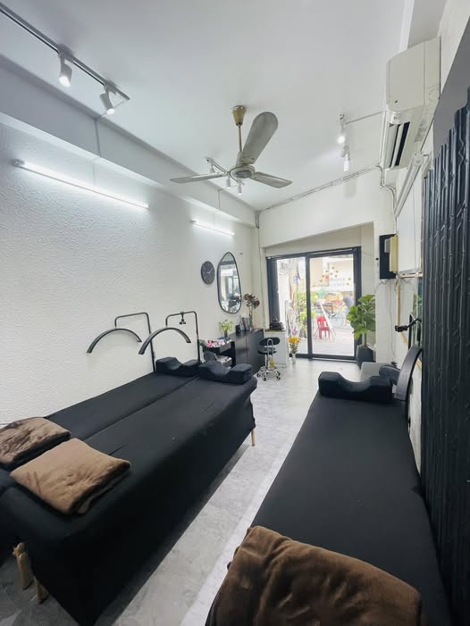 Chính chủ cần share lại mặt bằng đường Lê Thị Riêng , phường Bến Thành, Quận 1 - Ảnh chính