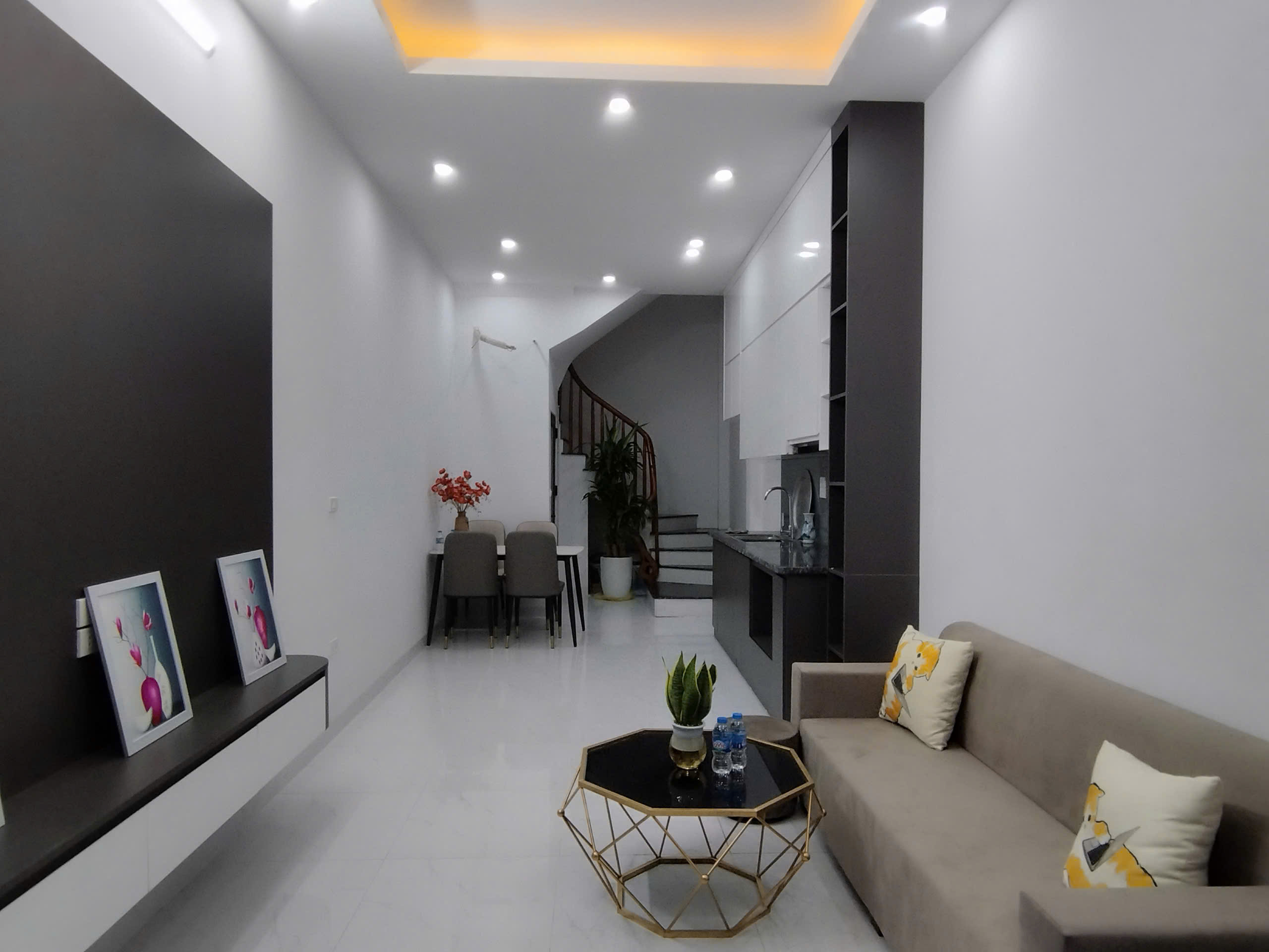 BÁN NHÀ LÔ GÓC – THANH BÌNH, MỖ LAO – 38M² – GẦN Ô TÔ - Ảnh chính