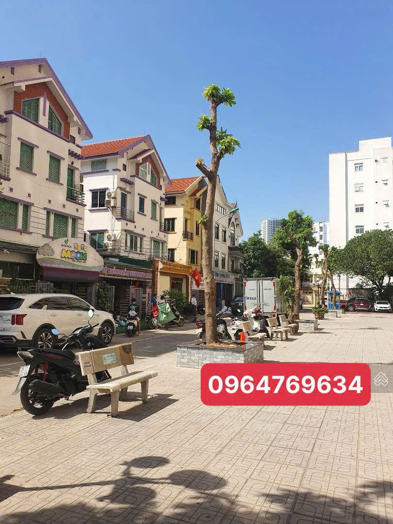 Cần bán BT Trung văn Intracom, Tố Hữu, DT:145m x 4T,MT 6,2m. Giá 31 tỷ. LH: 0964769634 - Ảnh 2