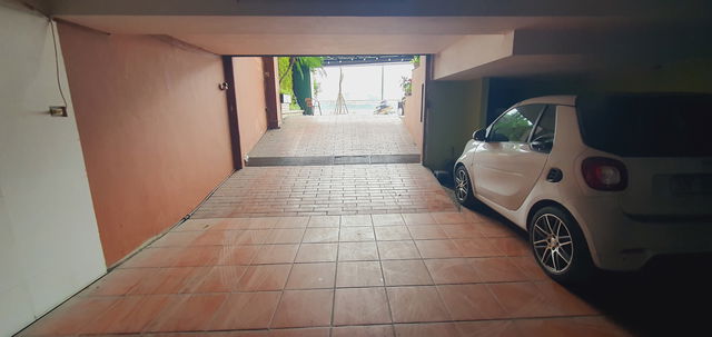 Bán nhà mặt phố Nhật Chiêu, Tây Hồ 110m2, 5T thang máy có hầm, mặt tiền 6.6m, 2 thoáng - Ảnh 2
