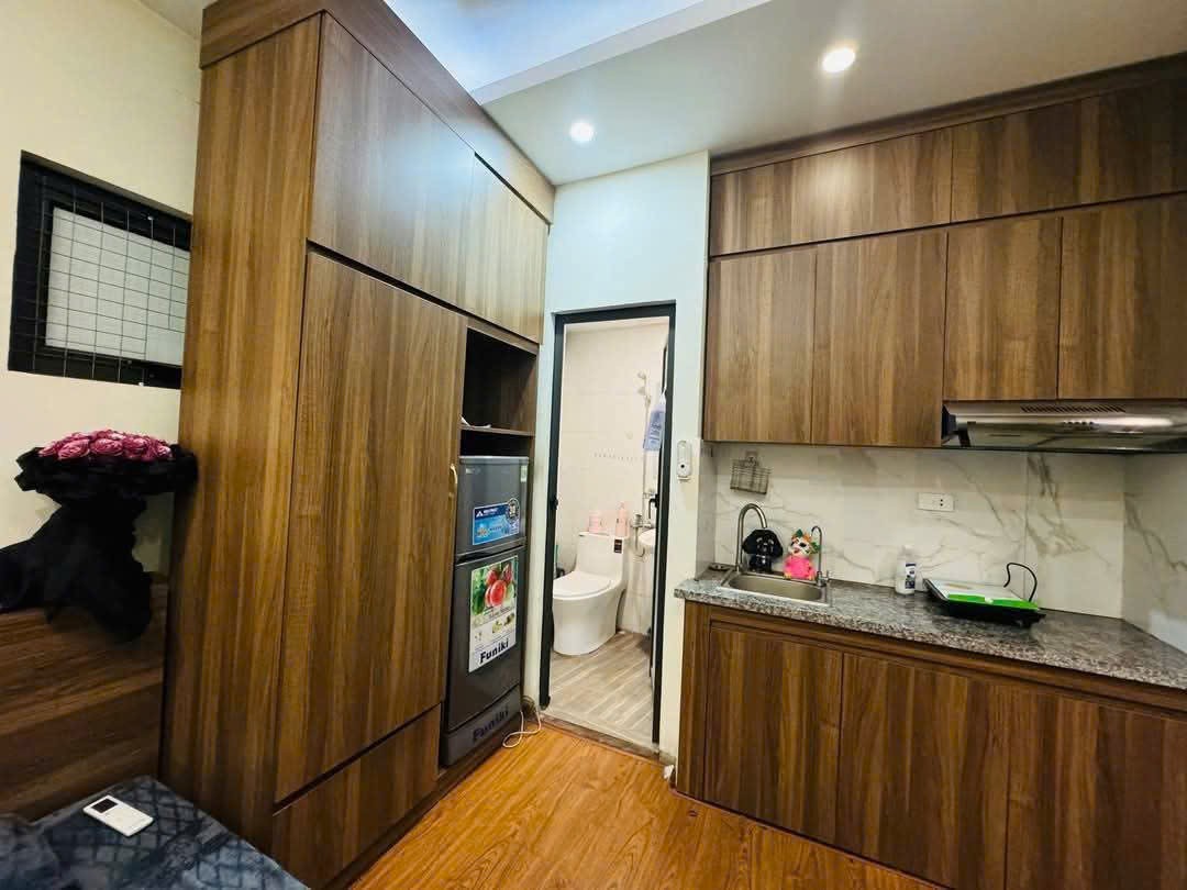 NHÀ VỊ TRÍ ĐẸP -  GIÁ TỐT Cần Bán TOÀ NHÀ CHDV LÔ GÓC tại quận Cầu Giấy, TP Hà Nội - Ảnh 4