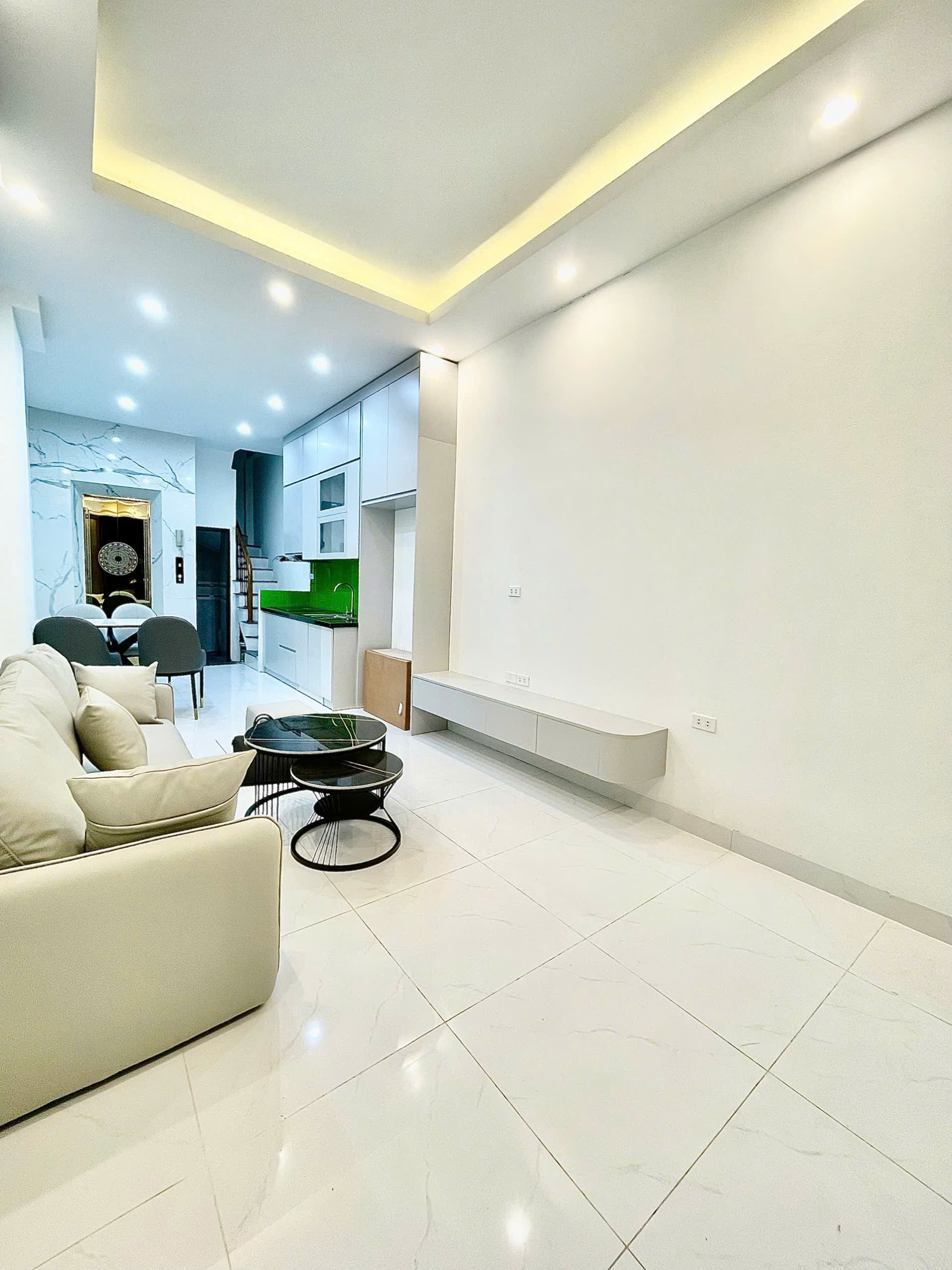 Siêu phẩm Phú Đô 6 tầng thang máy ngõ ô tô 7 chỗ vào nhà, mới tinh chưa ở - Ảnh 4