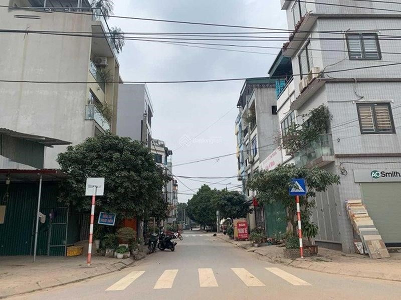 BÁN MẢNH ĐẤT DT 230M2 TẶNG NHÀ 3 TẦNG LÔ GÓC MẶT PHỐ ĐỨC THẮNG NGAY CẠNH HỌC VIỆN TÀI CHÍNH, GIÁ - Ảnh 4