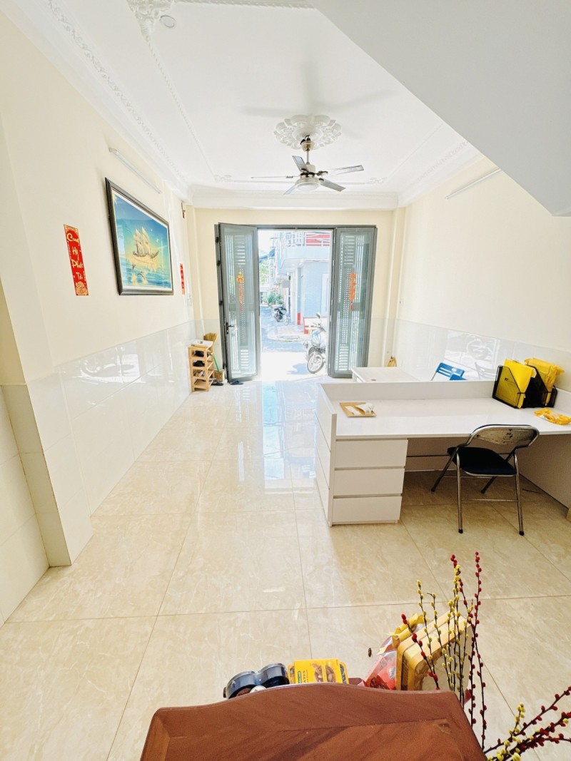 Bán nhà 3 TẦNG, 65M², PHẠM VĂN ĐỒNG, GÒ VẤP - 6.8 TỶ - SỔ HỒNG CHÍNH CHỦ - Ảnh 4