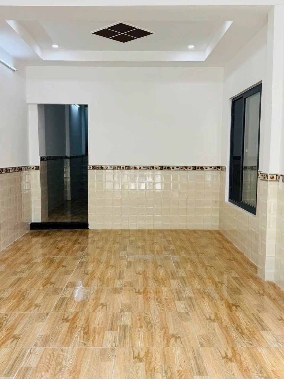 BÁN NHÀ NGAY TRUNG TÂM TÂN CHÁNH HIỆP, QUẬN 12-GẦN CHỢ HẠT ĐIỀU – XE HƠI VÀO TẬN CỬA – 90m2 - GIÁ - Ảnh 3