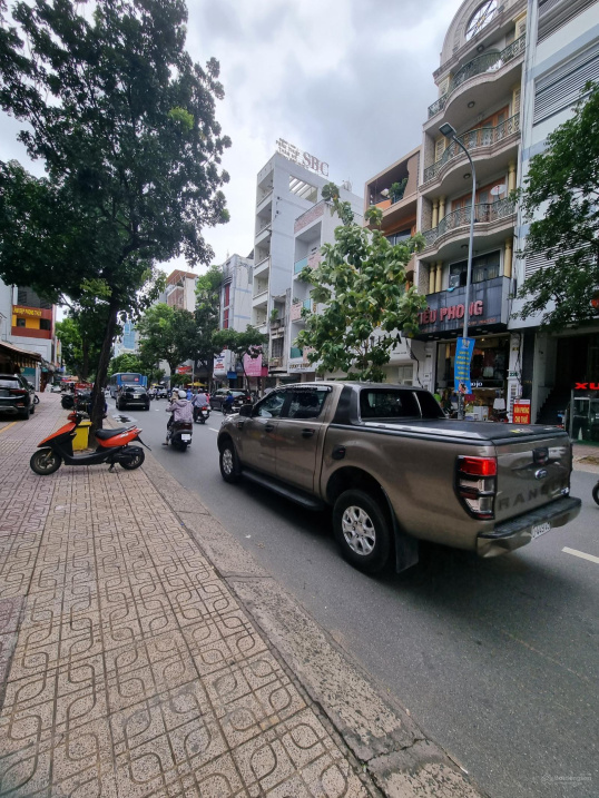 Cực hiếm! Góc 3 mặt tiền Nguyễn Phi Khanh Q1, DT: 58,7m2 - Hầm 4 tầng, 7PN. Chỉ 18,6 tỷ - Ảnh chính