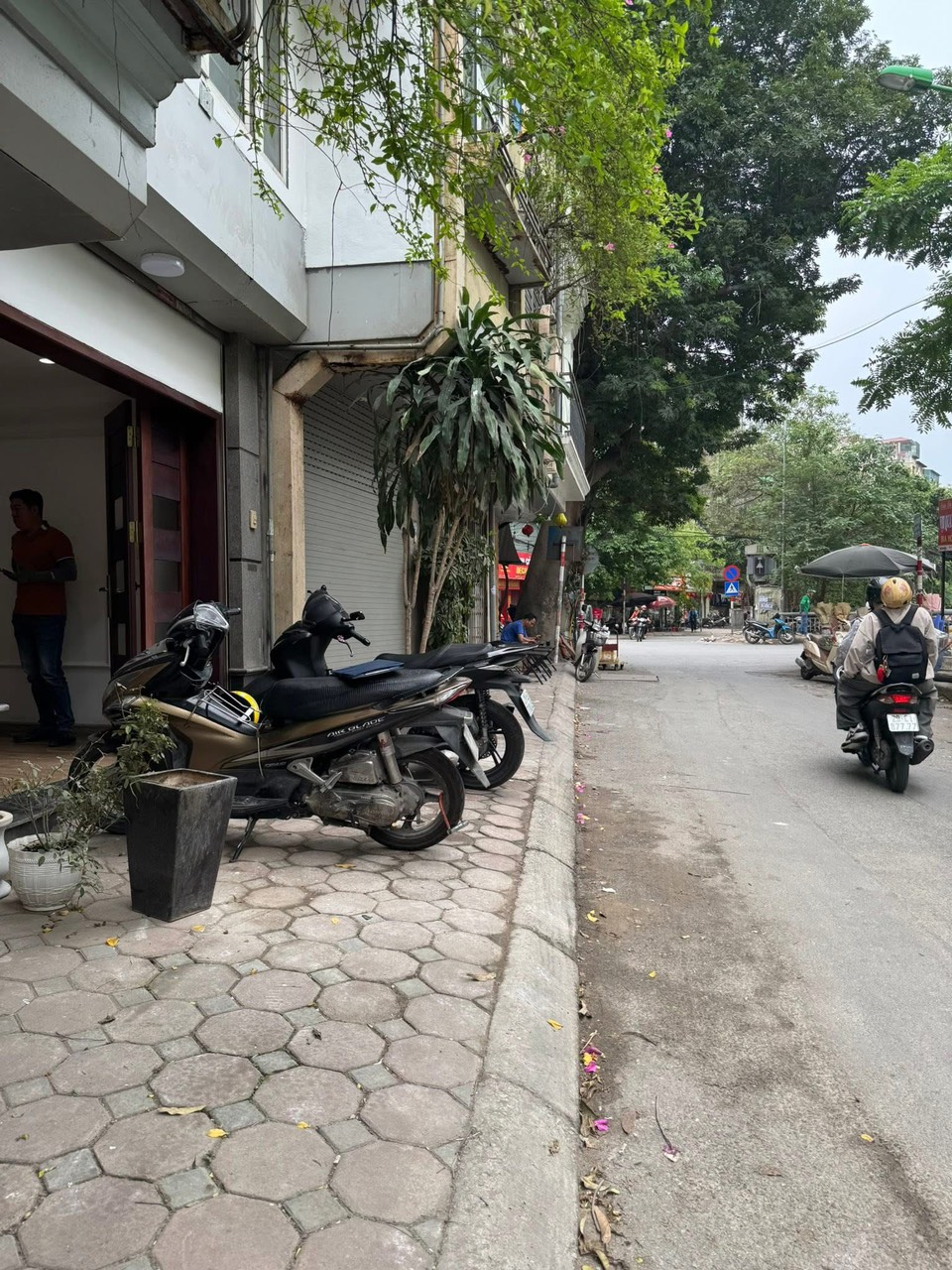 MẶT NGÕ PHẠM NGỌC THẠCH - ÔTÔ TRÁNH, VỈA HÈ KINH DOANH - GIÁ 12 TỶ - Ảnh chính