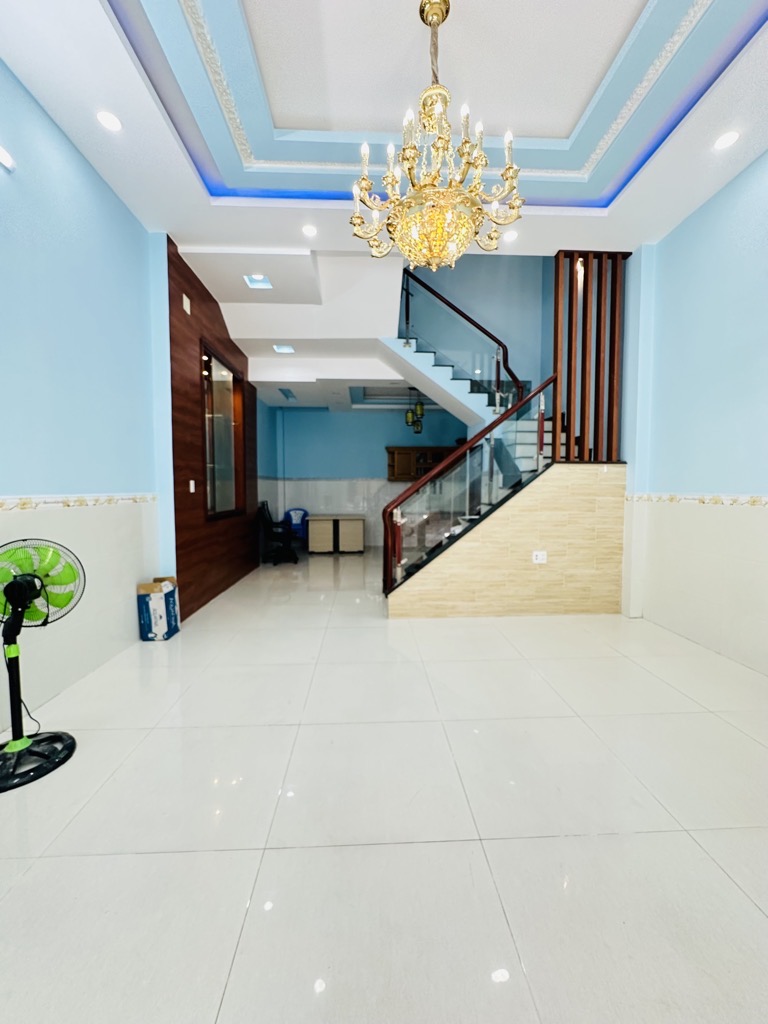 Bán nhà HXT Mã Lò, gần Lê Văn Quới, giáp Tân Phú, 50m2 - 5 x 10 - 4 tầng, chỉ hơn 5 tỷ - Ảnh 1