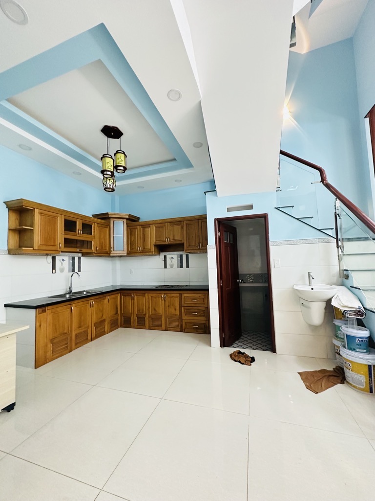 Bán nhà HXT Mã Lò, gần Lê Văn Quới, giáp Tân Phú, 50m2 - 5 x 10 - 4 tầng, chỉ hơn 5 tỷ - Ảnh 2