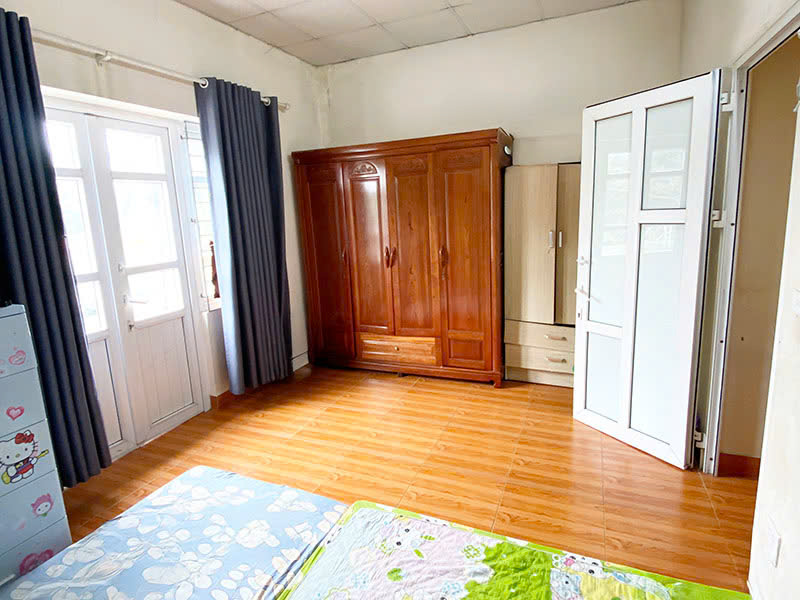 BÁN Nhà 2 tầng Lạc Long Quân  – gần Hồ Tây GIÁ 10TY DT 45m2 LH 083.2865.116 - Ảnh 4