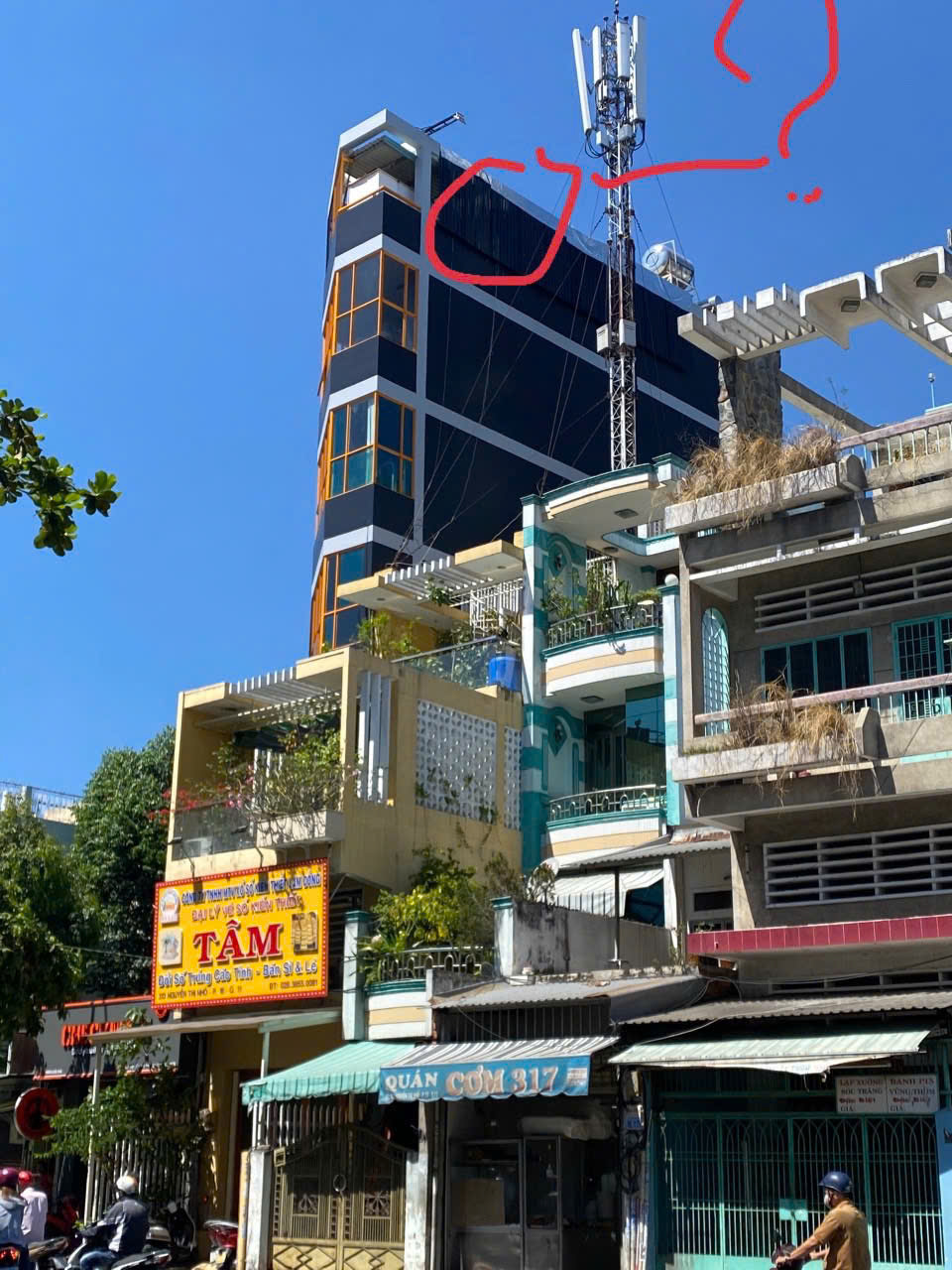 HOT HOT HOT - CHO THUÊ GẤP MẶT BẰNG KINH DOANH TẠI 311, Đường Nguyễn Thị Nhỏ, P. 11, Quận 11, TP.HCM - Ảnh 1