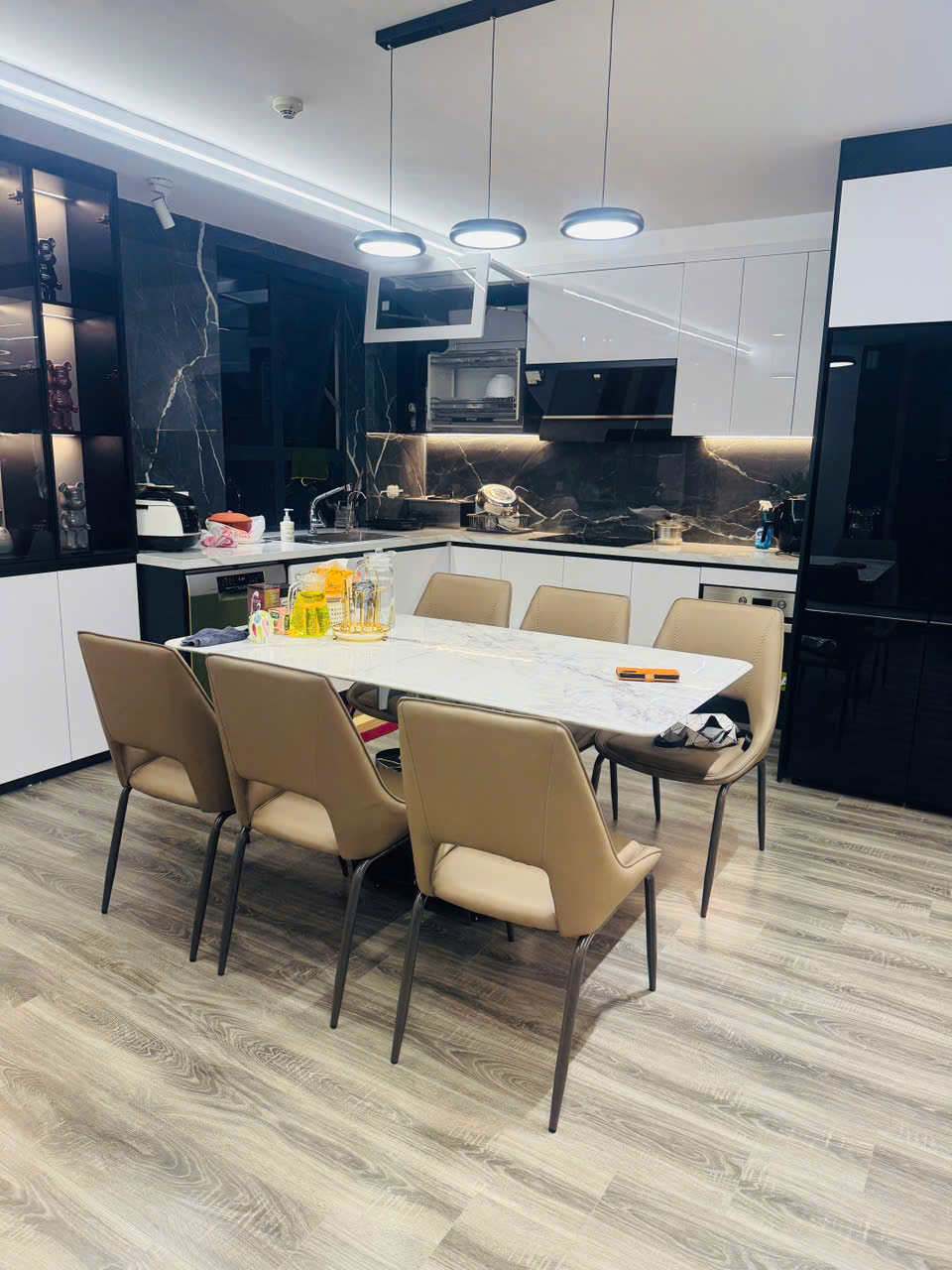 Sky villa 3 ngủ 2 WC 140m2 tòa Diamond Goldmark City nội thất nhập khẩu Châu Âu mới 100% chưa sử - Ảnh 2