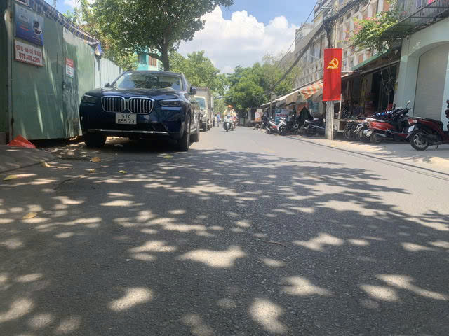 GIÁ MỀM QUẬN 10: 16.8 TỶ: Nguyễn Giản Thanh -P.15 -DT: 61 m2 ( 3.1 x 19.5). Kết cấu: 1 trệt, 3 lầu - Ảnh 2