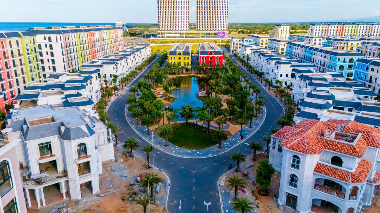 Cần Bán Khách Sạn Vieww Biển Sân Golf Đường Võ Nguyên Giáp, Xã Bảo Ninh ,TP. Đồng Hới, Quảng Bình. - Ảnh 1