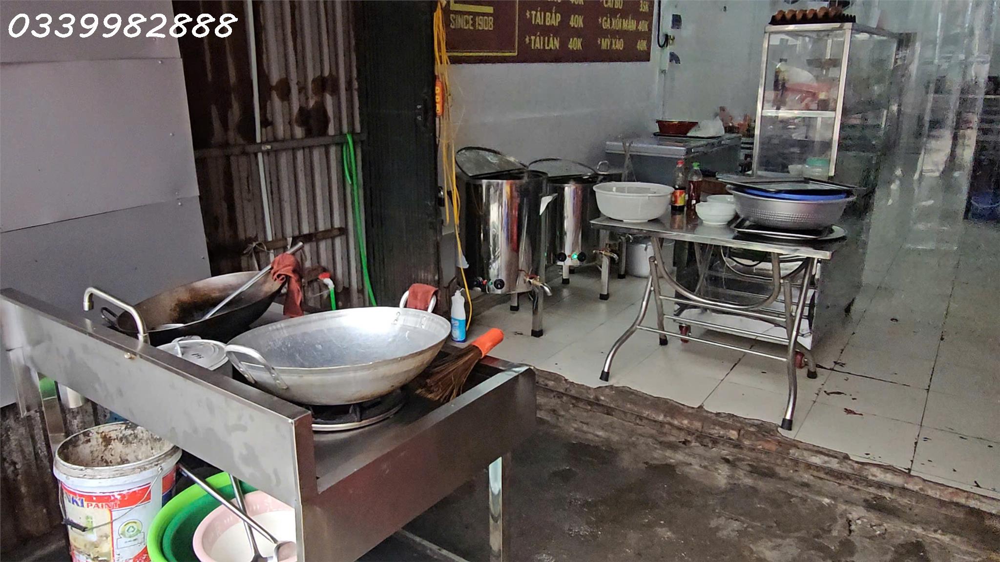 1 mình ko cân nổi Em cần nhượng lại quán phở bò  cơm rang - Ảnh 2