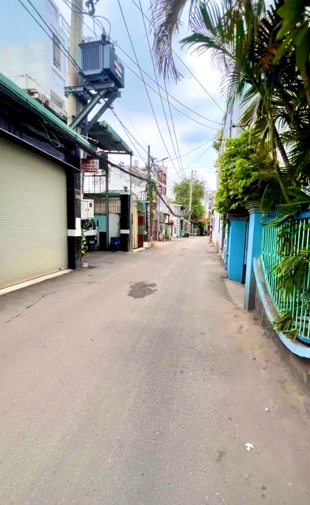 NHÀ B.ÁN - HẺM XE HƠI 8M THÔNG - GIÁP THỐNG NHẤT & LÊ VĂN THỌ GV - DT 72M² VUÔNG A4 CHỈ HƠN 6 TỶ - Ảnh 1