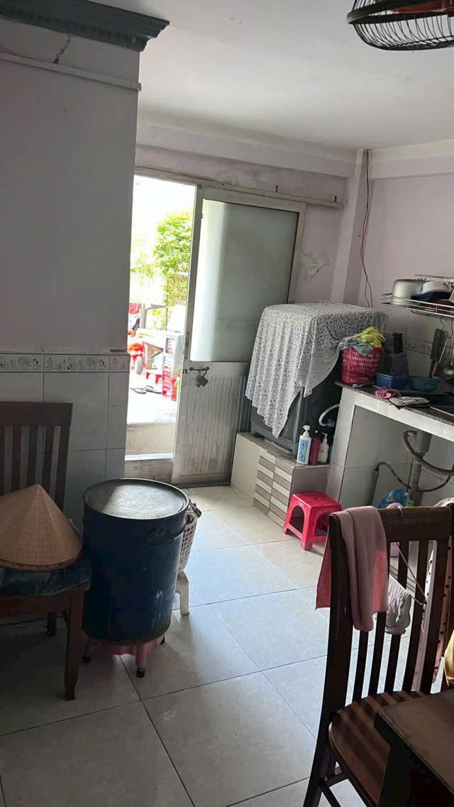 GIÁ MỀM NHẤT QUẬN BÌNH TÂN :Lê Cơ  3.95 tỷ 🌈Bán Nhà Rẻ Nhất Quận Bình Tân  48m² Công Nhận Đủ 100% - Ảnh 3