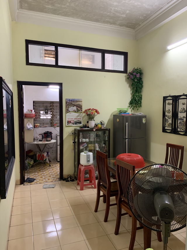 Bán nhà Đường Dương Quảng Hàm, Cầu Giấy, 2 thoáng sân vườn, 65m 3t, ở hoặc thuê căn hộ, 15.9 tỷ - Ảnh 3