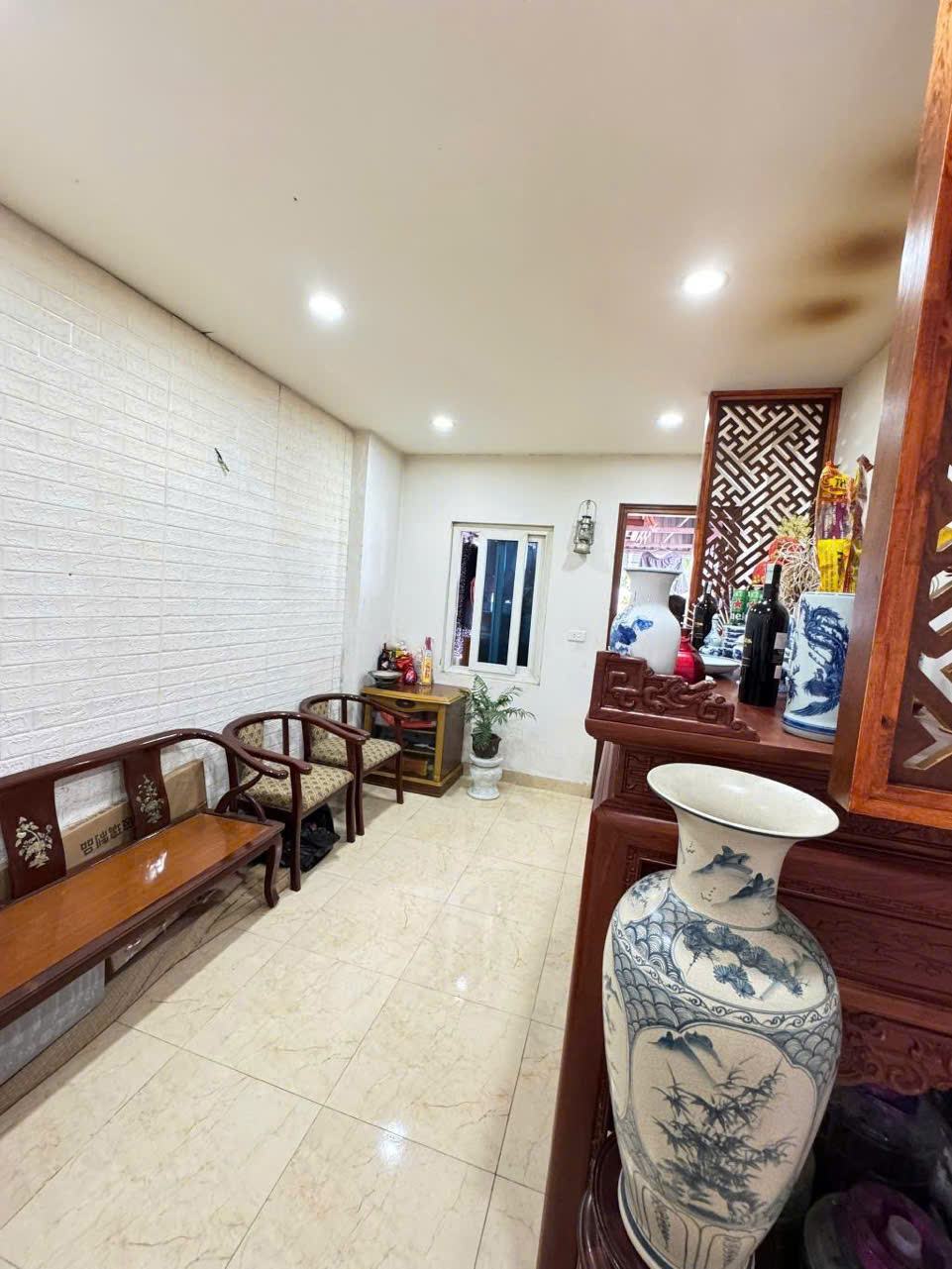 HIẾM, NHỈNH 7 TỶ CÓ NHÀ Ở NGAY TRUNG TÂM PHỐ CỔ NGỌC LÂM 32M, 5T, Ô TÔ CHẠY QUA NHÀ. - Ảnh 3