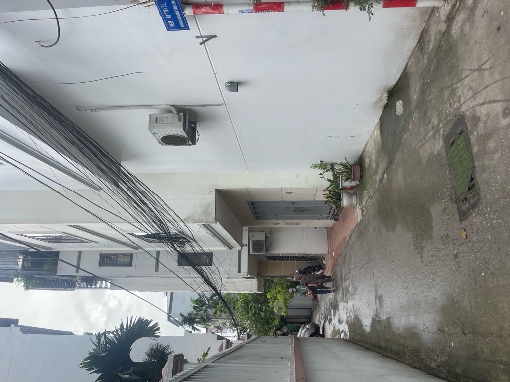 Duy nhất 1 căn !!! chỉ nhỉnh 4 tỷ nhà 30m x 6T Thạch Bàn cách 1 nhà ra oto, sổ đẹp, nhanh tay LH - Ảnh 3