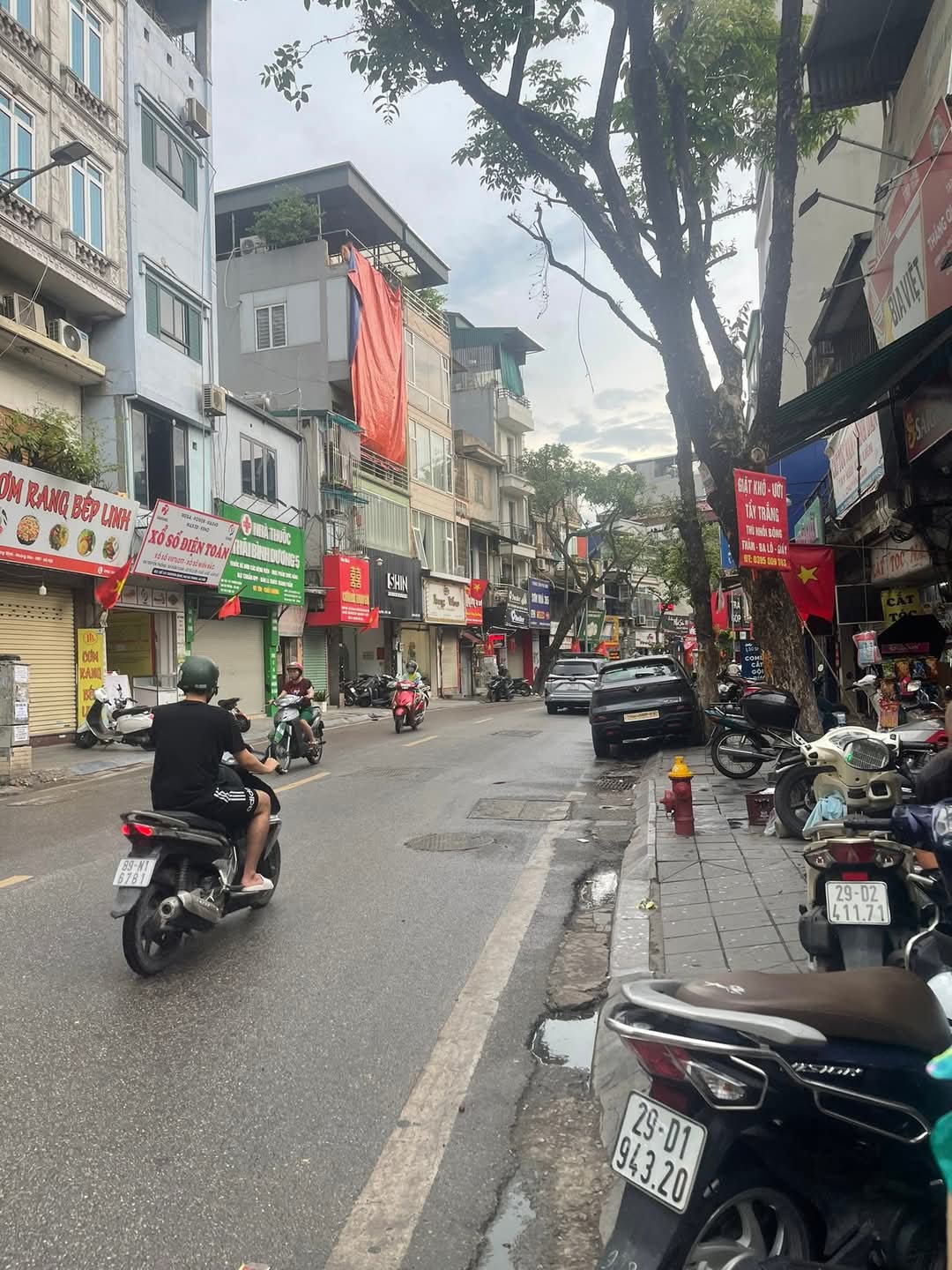 NHÀ MẶT ĐƯỜNG TRƯƠNG ĐỊNH HAI BÀ TRƯNG, VỊ TRÍ ĐẸP KINH DOANH ĐỈNH. DT 370M2 GIÁ 105 TỶ - Ảnh 1