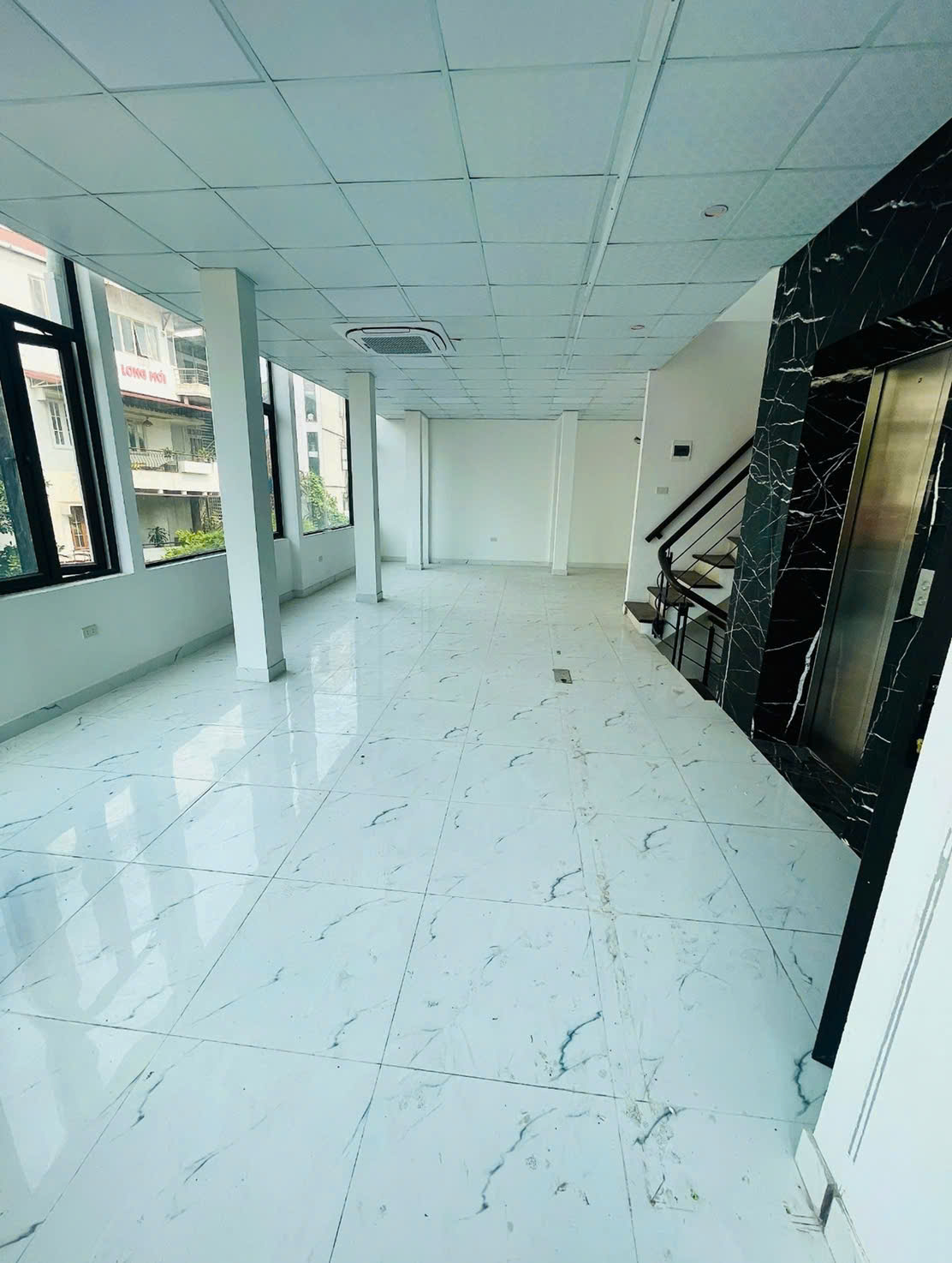 CHO THUÊ MẶT BẰNG KINH DOANH – VĂN PHÒNG – GIÁ TỐT – MỚI HOÀN THIỆN TẠI SỐ NHÀ 31 NGÕ 294 KIM MÃ, - Ảnh 1
