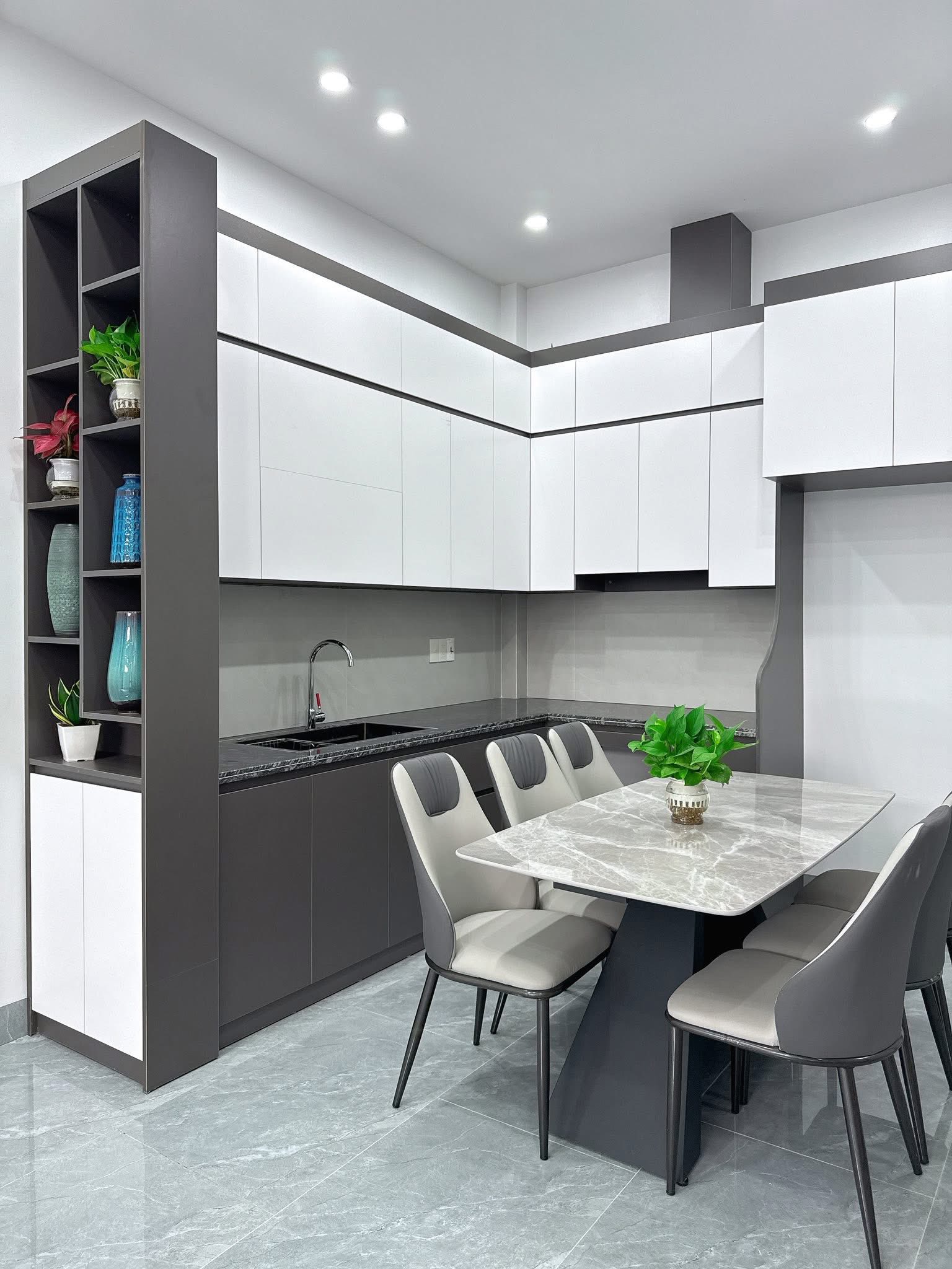 Bán nhà 3 tầng ngõ 20 đường Ngô Quyền, ph Thanh Bình, TP HD, 51m2, 3 ngủ, 3 vs, 2.8x tỷ - Ảnh 2