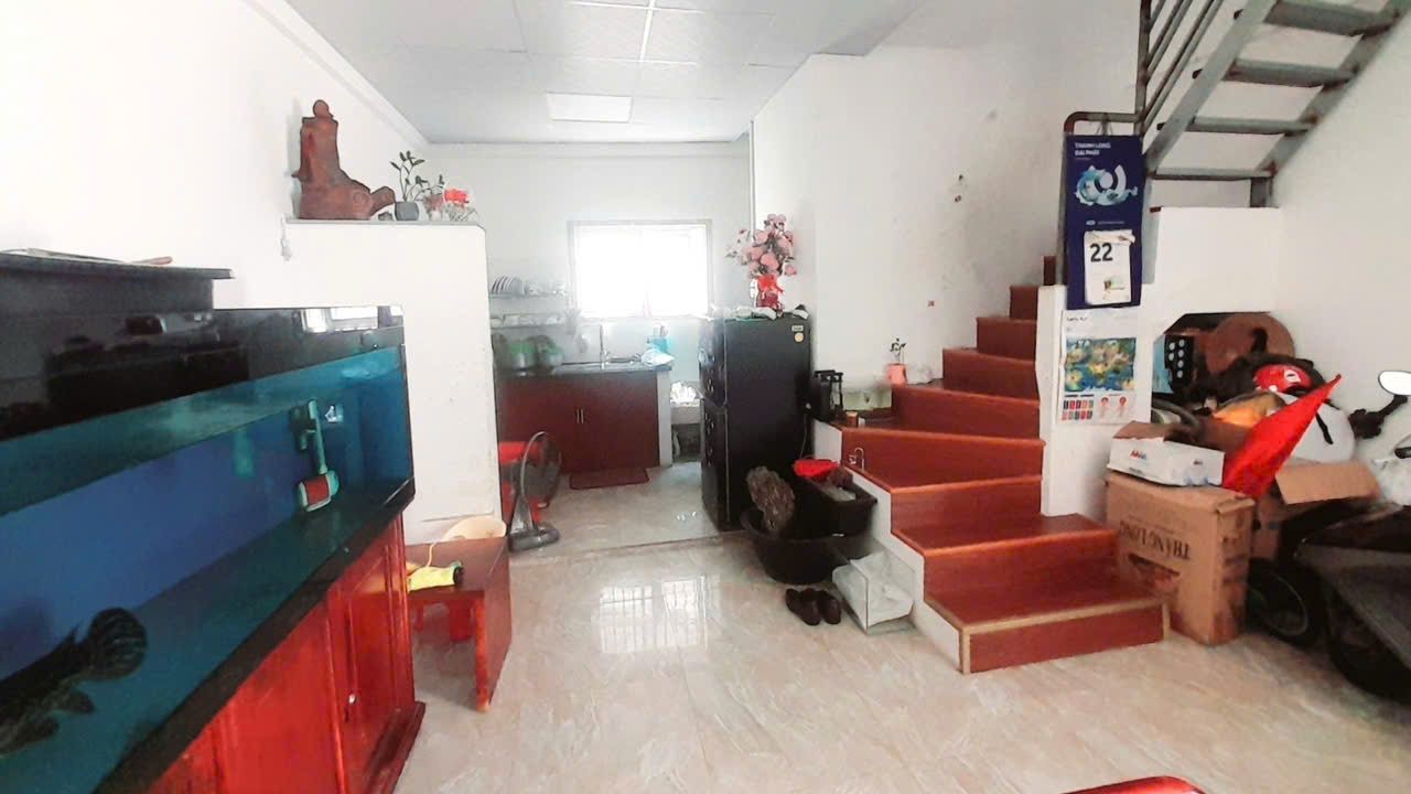Rè  Quá, Nhà Mặt Tiền Q2, DT 77m2, Ngang Khủng 8m, Hẻm Xe Hơi, Giá chỉ 9.6ty - Ảnh 1