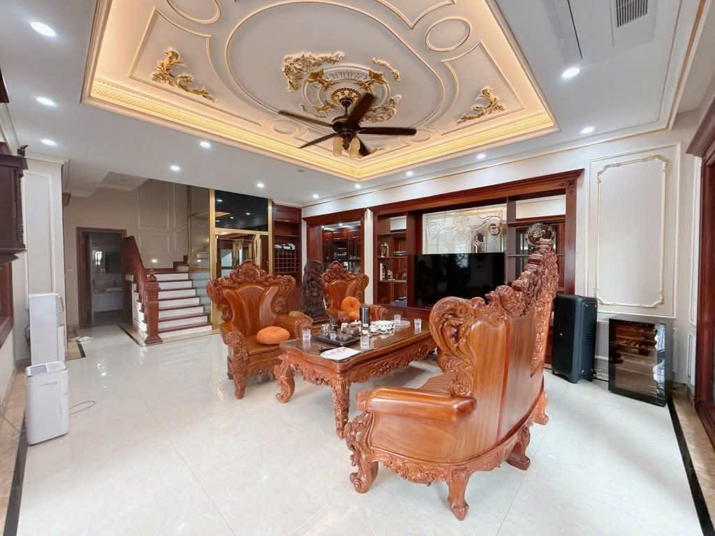 BÁN NHÀ HOÀNG QUỐC VIỆT, PHÂN LÔ, VỈA HÈ KINH DOANH, ÔTÔ TRÁNH, 2 THOÁNG, 85M2 HƠN 28 TỶ - Ảnh chính