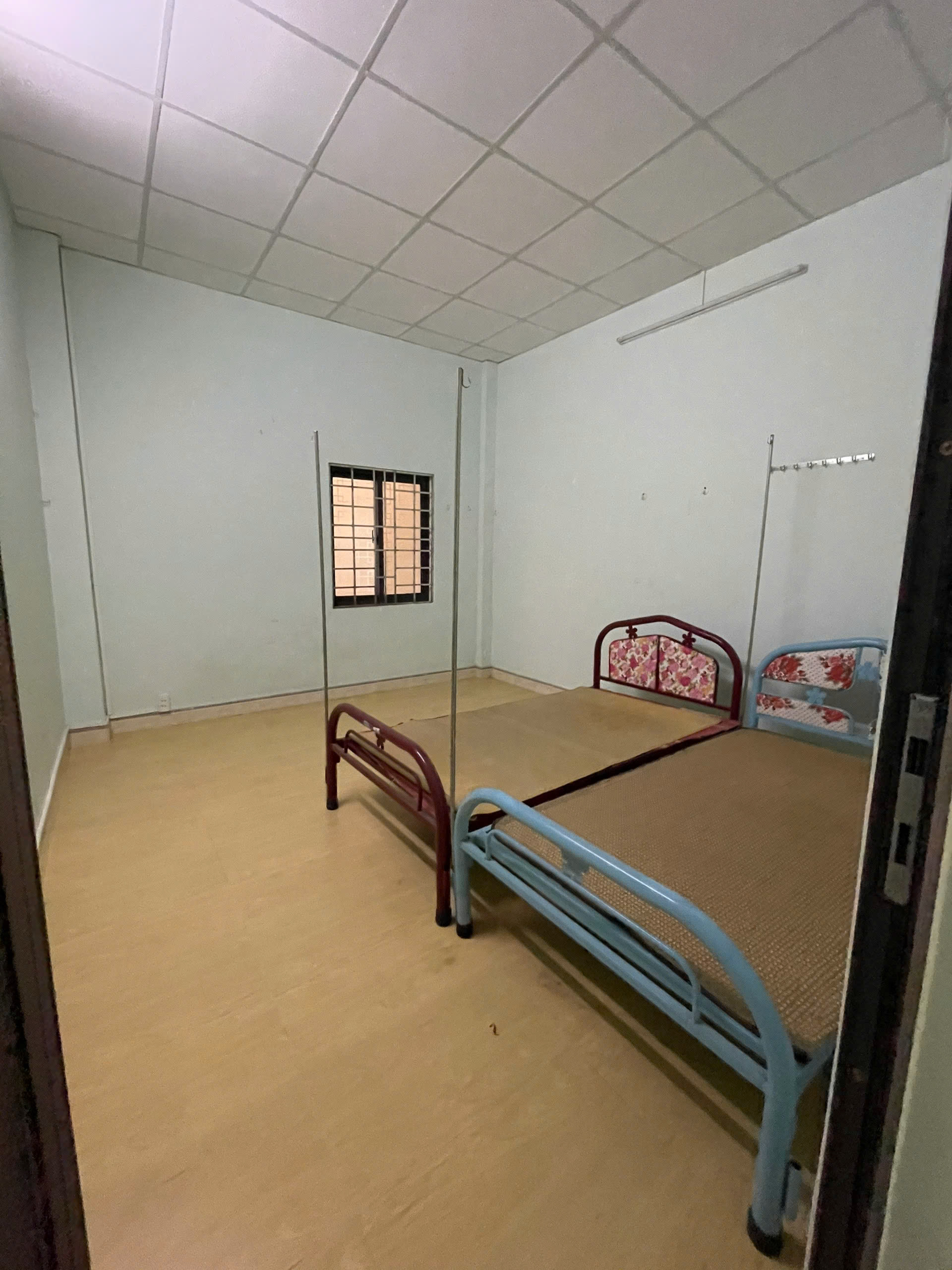 NHÀ 2T LÔ GÓC 2 MẶT TIỀN TÔN ĐỨC THẮNG 202M2 – KINH DOANH  –GIÁ 13.5 TỶ - Ảnh 2