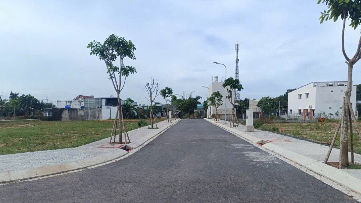 VỐN ĐẦU TƯ 800 TRIỆU - SANG TÊN NGAY LÔ ĐẤT GỐC ĐẸP TẠI CỦ CHI - HÀNG HIẾM - Ảnh 2