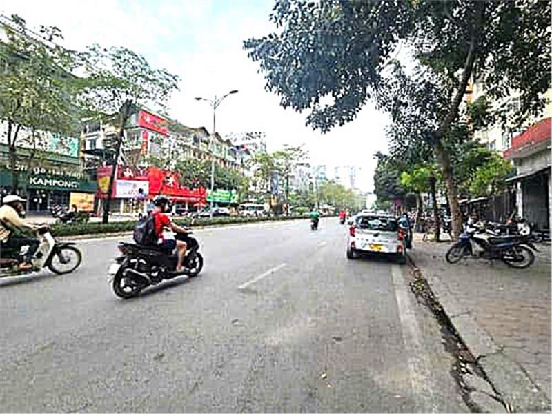 BÁN NHÀ MẶT PHỐ NGUYỄN HOÀNG – 80m, 8T, TM, 2MT KINH DOANH VÔ ĐỊCH, giá Đầu tư - Ảnh chính