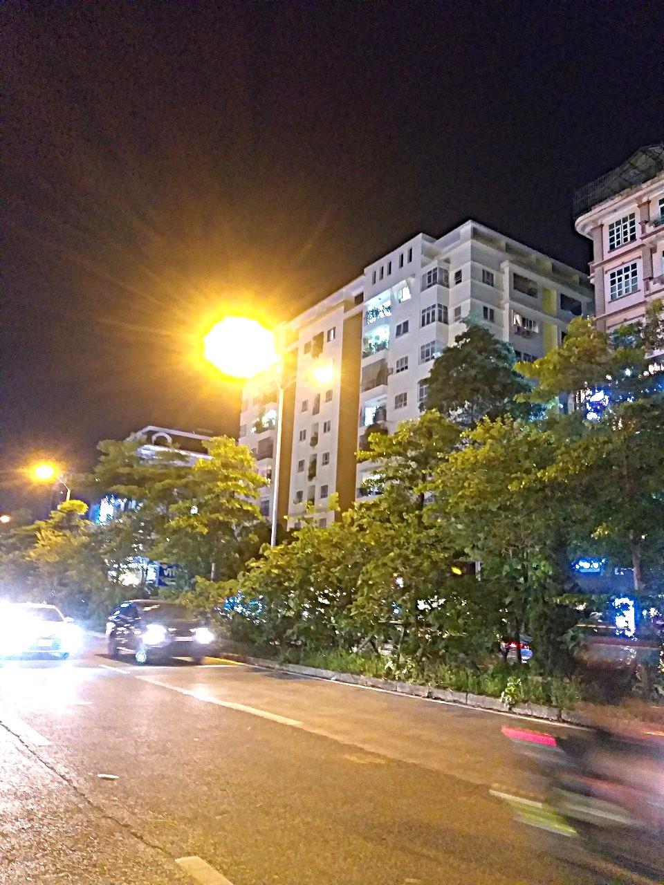 BÁN NHÀ MẶT PHỐ NGUYỄN HOÀNG – 80m, 8T, TM, 2MT KINH DOANH VÔ ĐỊCH, giá Đầu tư - Ảnh 2