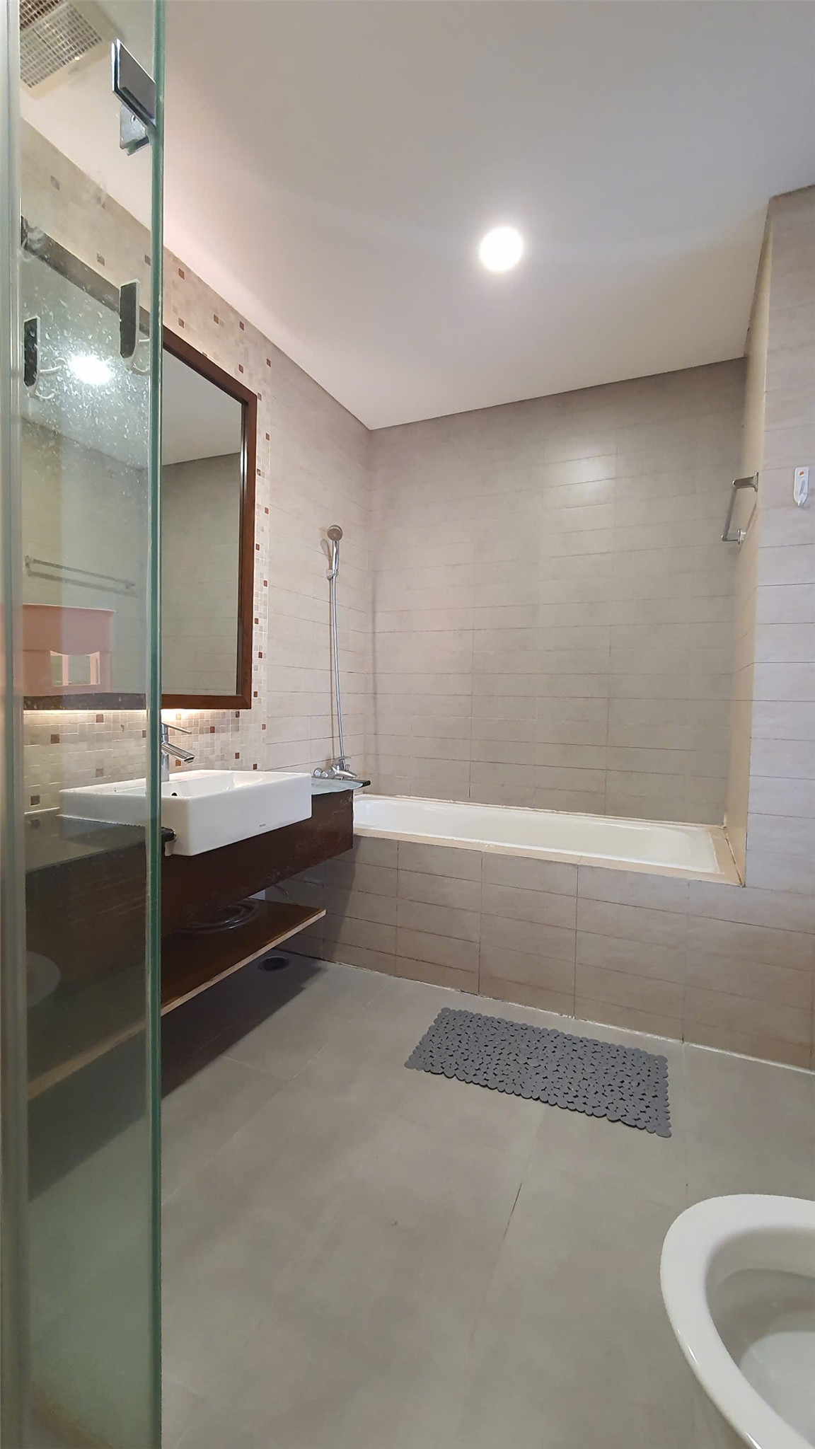 HOT HOT -CẦN CHO THUÊ NHANH CĂN HỘ TẠI The EverRich I, Đường 3/2, Phường 15, Quận 11, Hồ Chí Minh - Ảnh 2