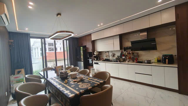 NHÀ MƯỚI ĐẸP Ô TÔ VÀO NHÀ Tư Đình 97/120 m2,X  6 tầng,mặt tiền  5.5m, 19 tỷ Long Biên. - Ảnh 2