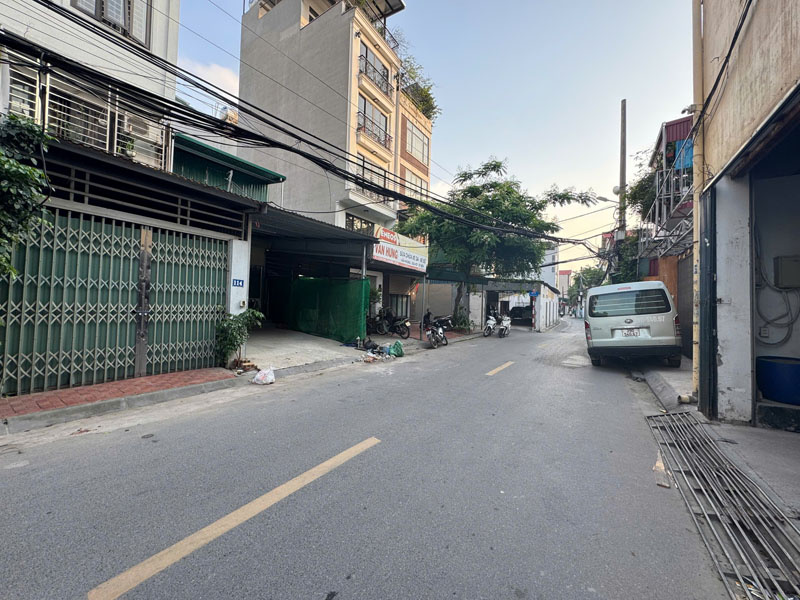 Bán 34,5m2, lưu không 20m2, nhà cấp 4 mặt phố Mai Phúc. Ngay chợ, CC Hope, Sunshine và Vinschool - Ảnh 2