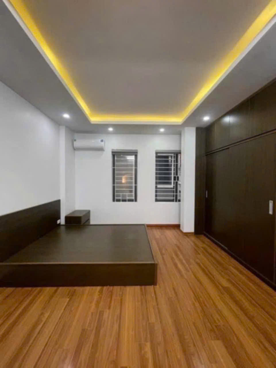 NHÀ ĐẸP - GIÁ TỐT - Vị Trí Đắc Địa Tại Phố Pháo Đài Láng, Quận Đống Đa, Thành phố Hà Nội - Ảnh 2
