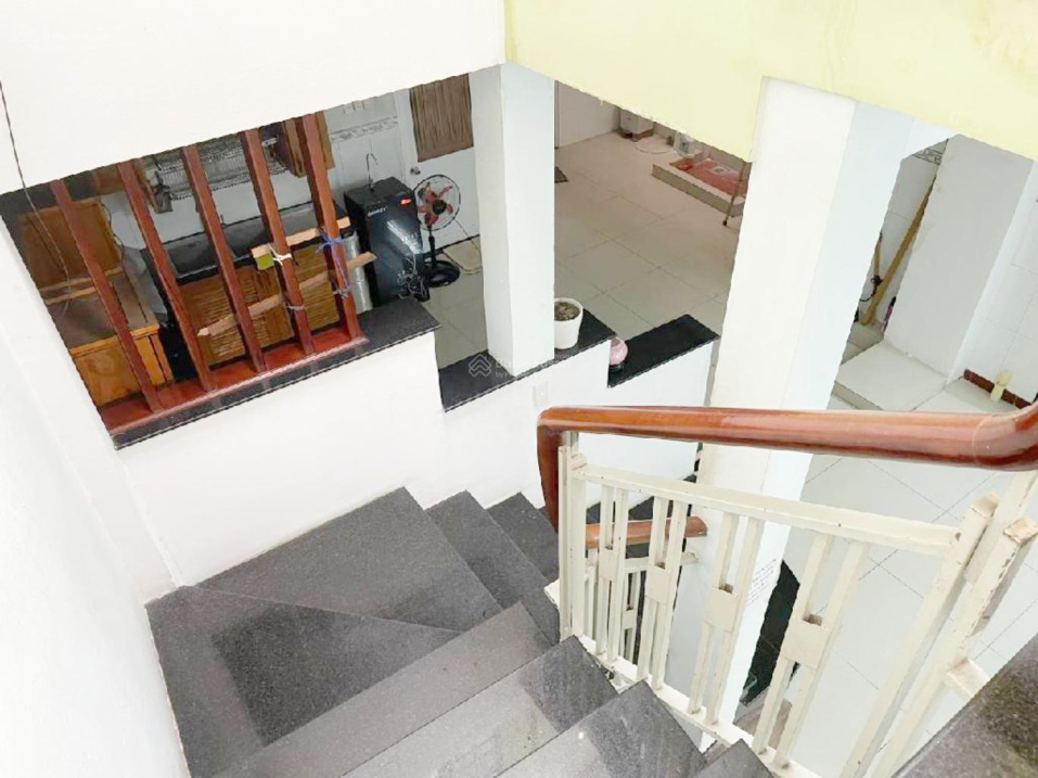 BÁN NHÀ CẶP MẶT TIỀN MAI HẮC ĐẾ, P.15, Q.8, 4 TẦNG BTCT ,128m2, HOÀN CÔNG ĐỦ - Ảnh 2