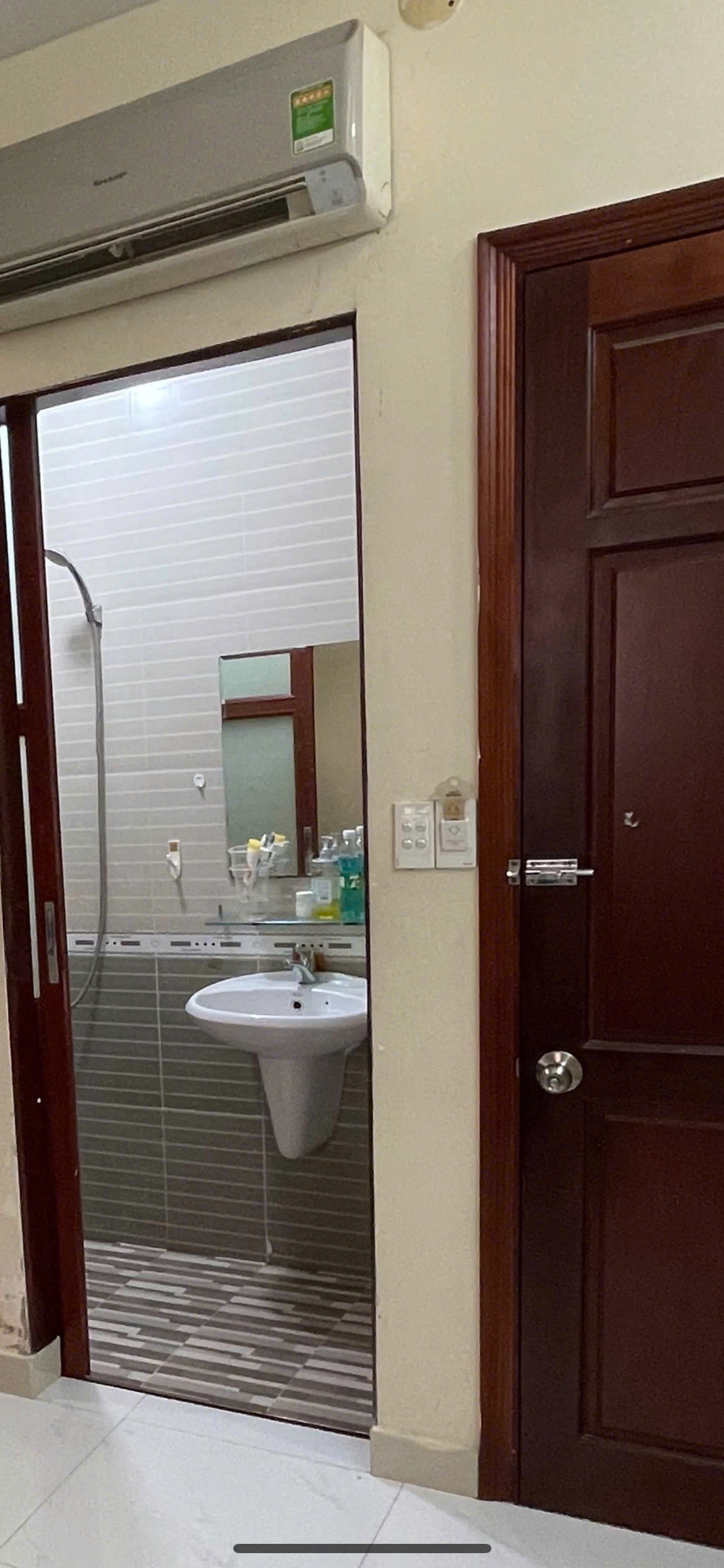 Cho thuê phòng trọ đầy đủ nội thất trung tâm Quận 1 – Giá chỉ 5 triệu/tháng - Ảnh 4