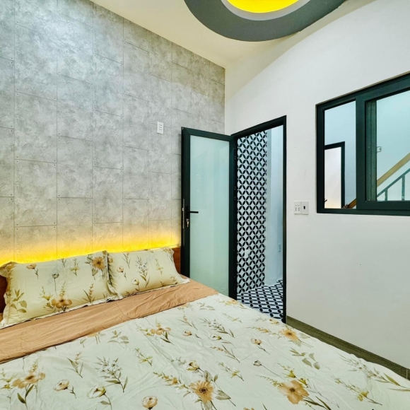 🏡 [ Bán Gấp ] Nhà Mặt Phố Đường Ô Tô Thông _ Liền Kề Lê Văn Thịnh , Quận 2 _ 3 Tầng 4 Pn. - Ảnh chính