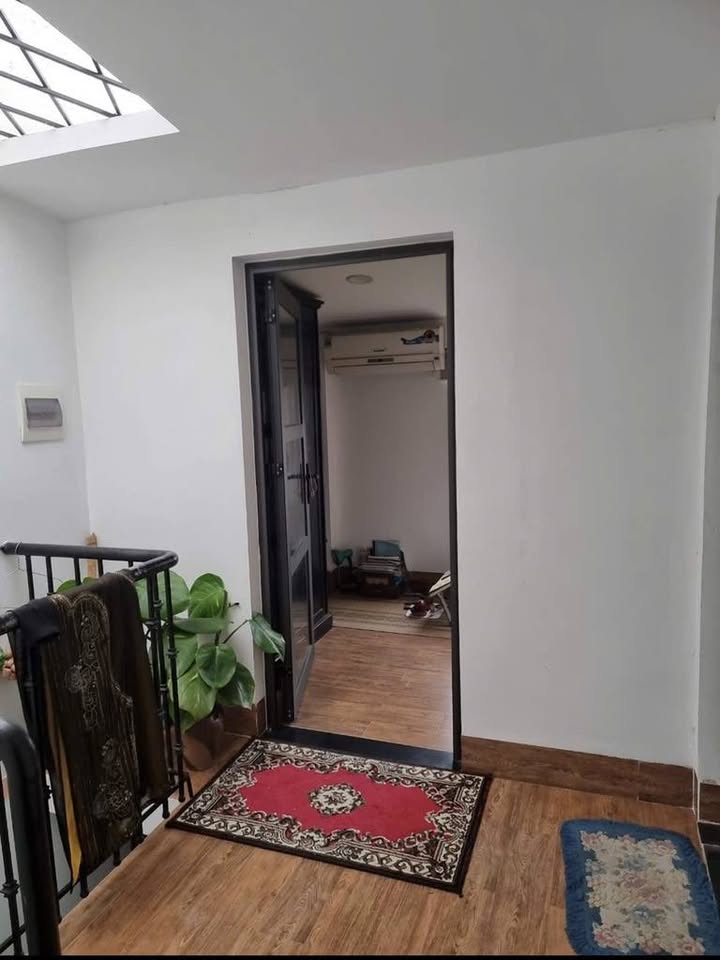 NHÀ ĐẸP KHƯƠNG ĐÌNH THANH XUÂN - FULL NỘI THẤT - DT30m2 GIÁ HƠN 7 TỶ - Ảnh 2